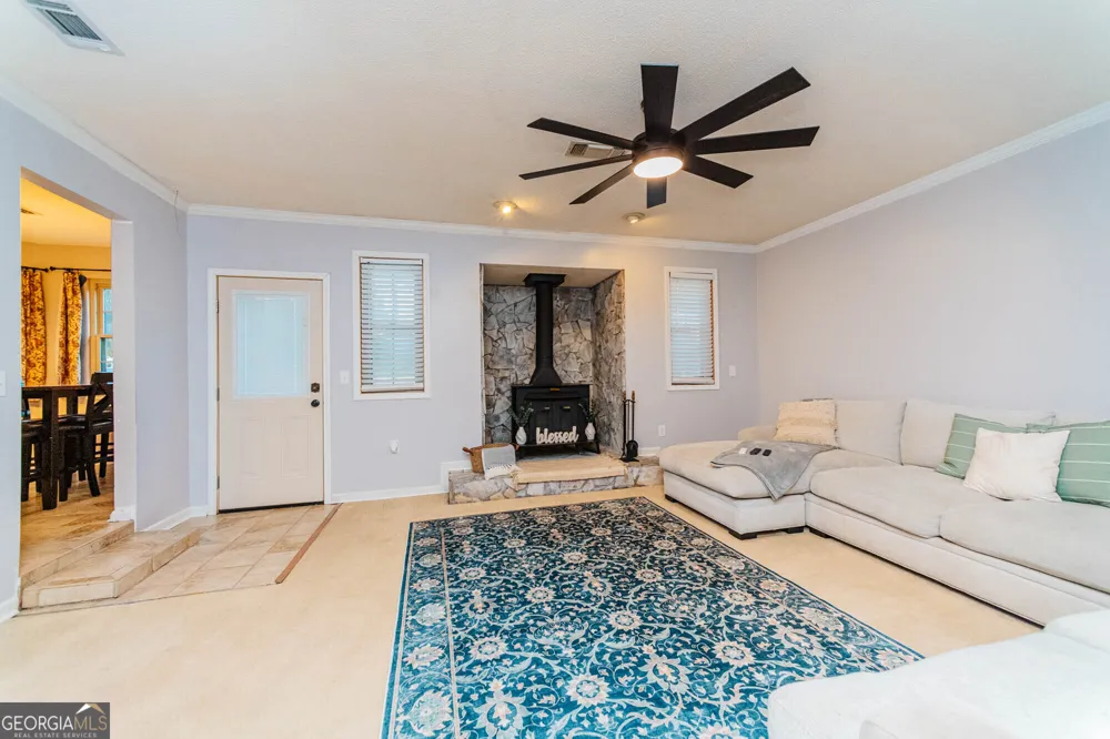 117 Crestwood CT Centerville, GA 31028