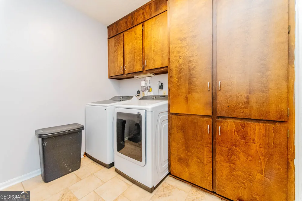 117 Crestwood CT Centerville, GA 31028