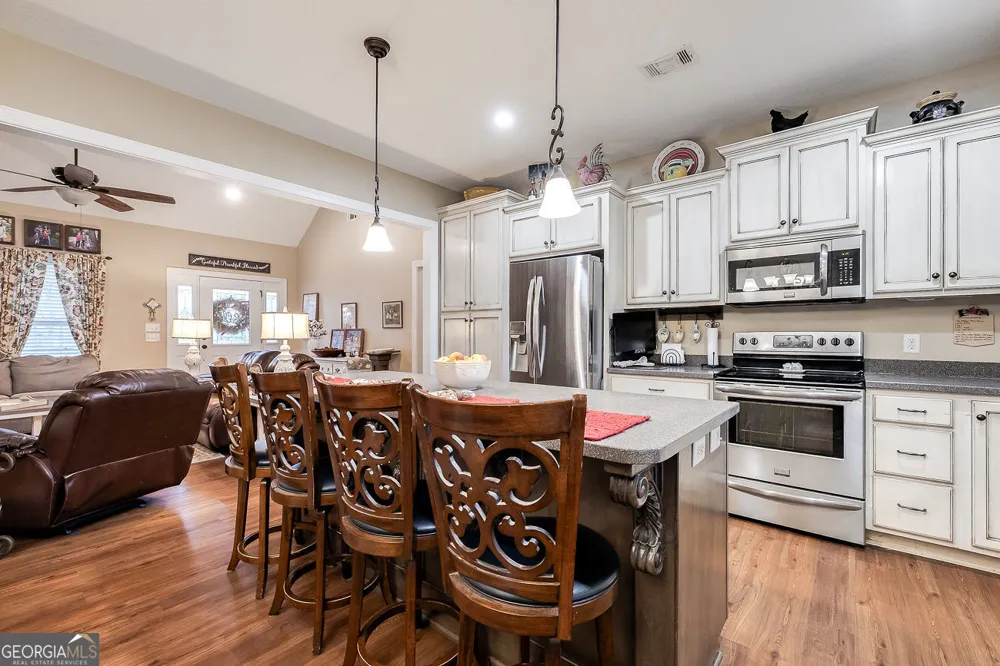 316 Hatcher RUN Ellabell, GA 31308