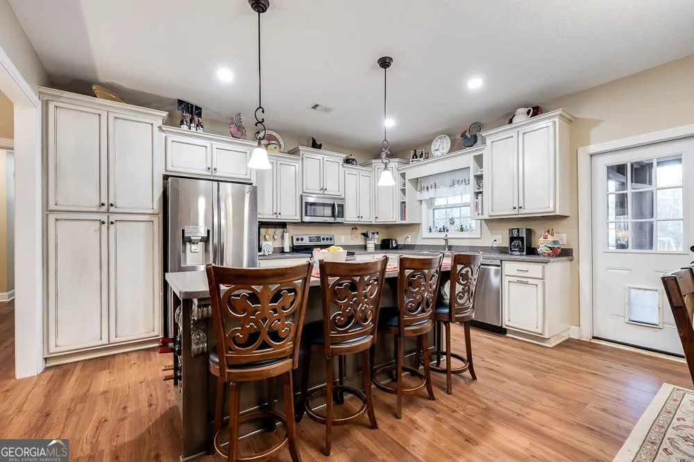 316 Hatcher RUN Ellabell, GA 31308