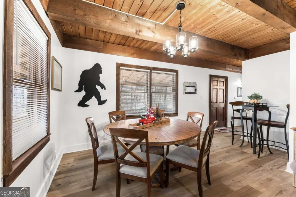 40 Kaceys LN Helen, GA 30545