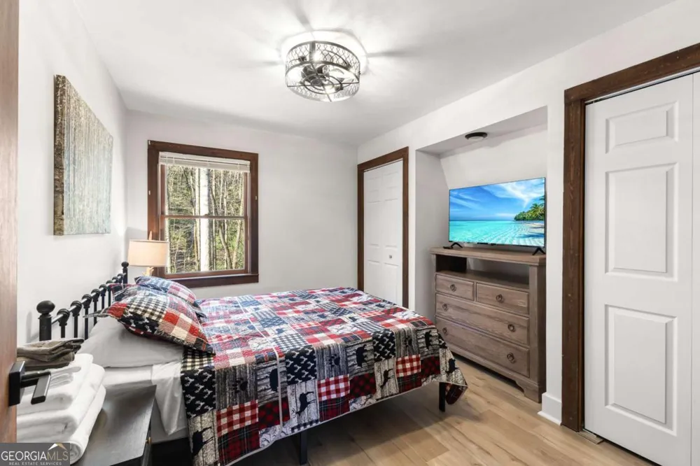 40 Kaceys LN Helen, GA 30545