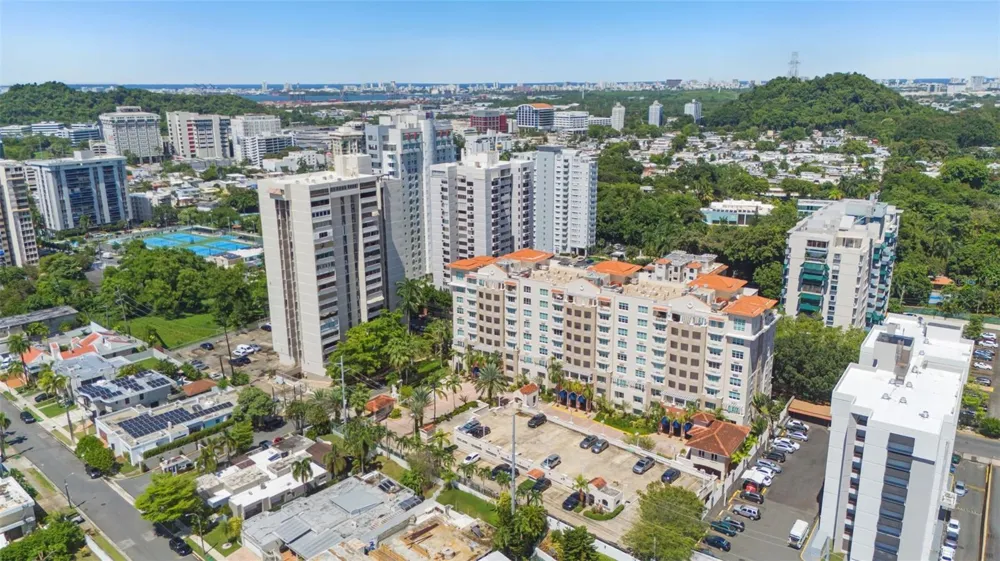 1-02 CAOBA STREET #312-6 Guaynabo, PR 00969