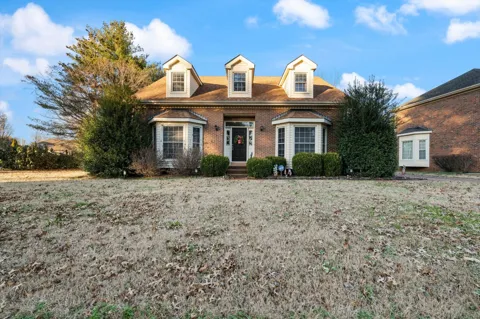 2403 Franklin Ln