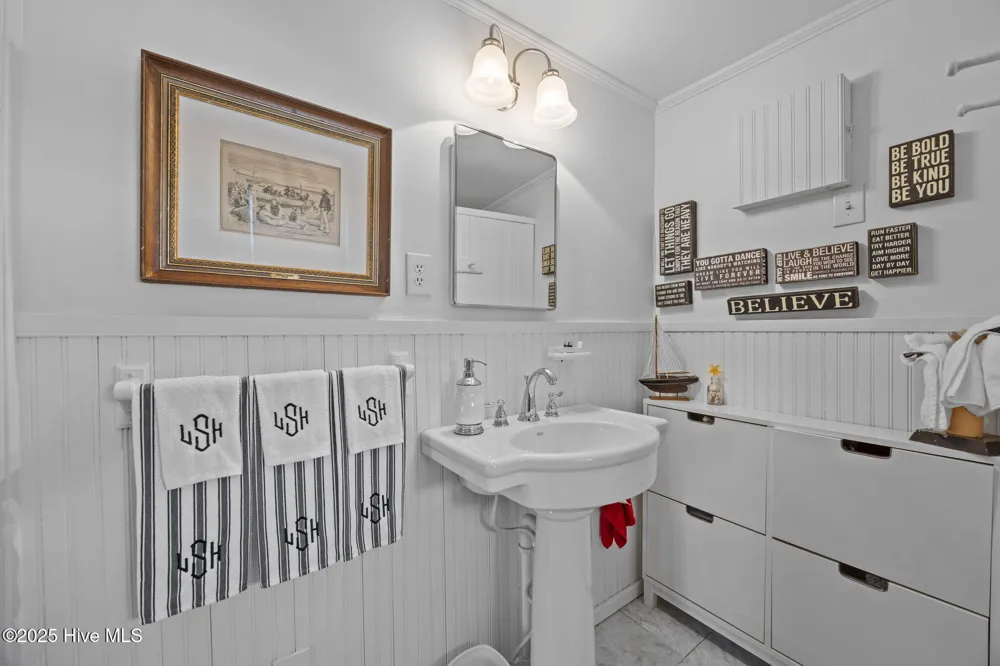 308 Front Street Hamilton, NC 27840