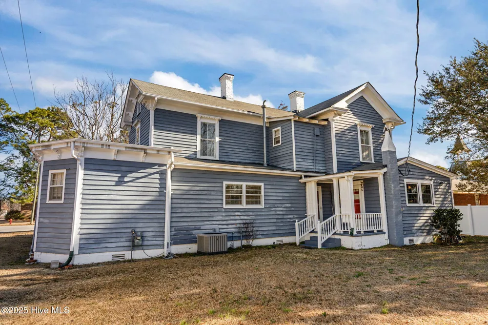 308 Front Street Hamilton, NC 27840
