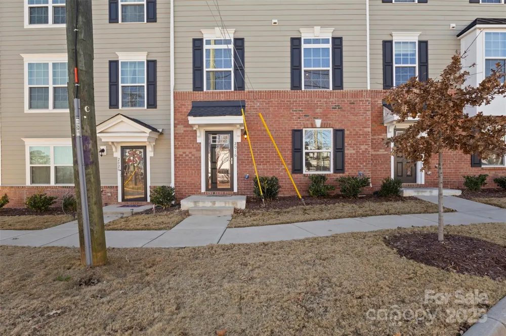 2016 Tupelo Grove Lane Gastonia, NC 28054