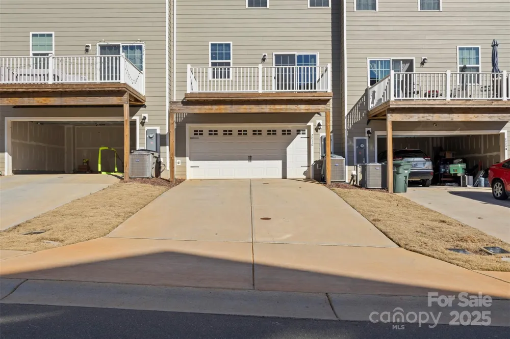 2016 Tupelo Grove Lane Gastonia, NC 28054