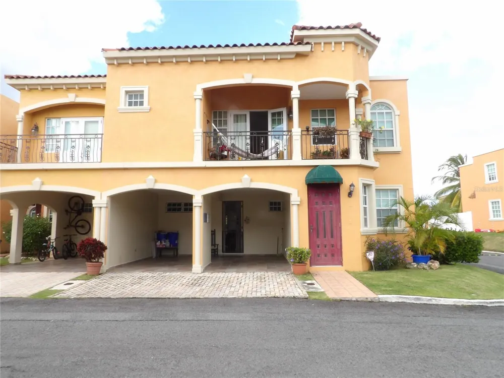 Brighton Boulevard A11 Dorado, PR 00646