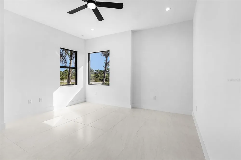 12519 CANOE TRL Bokeelia, FL 33922
