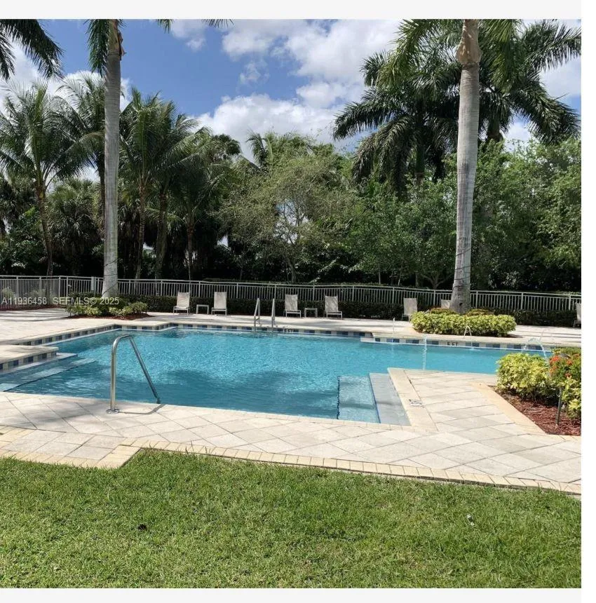 5300 NW 87th Ave #601 Doral, FL 33178