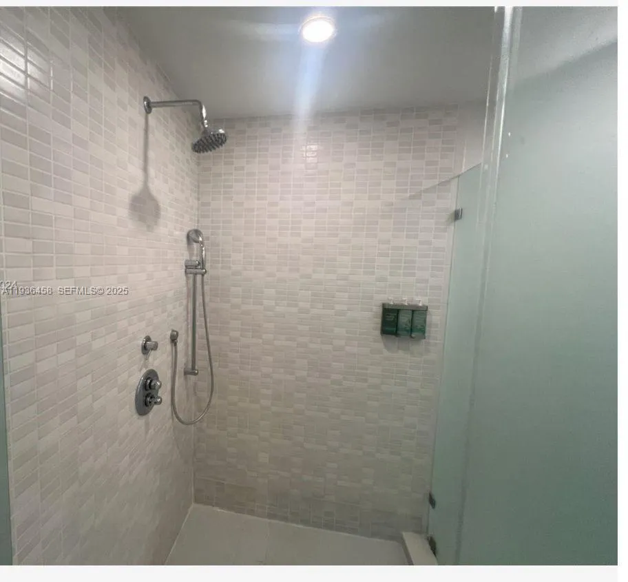 5300 NW 87th Ave #601 Doral, FL 33178