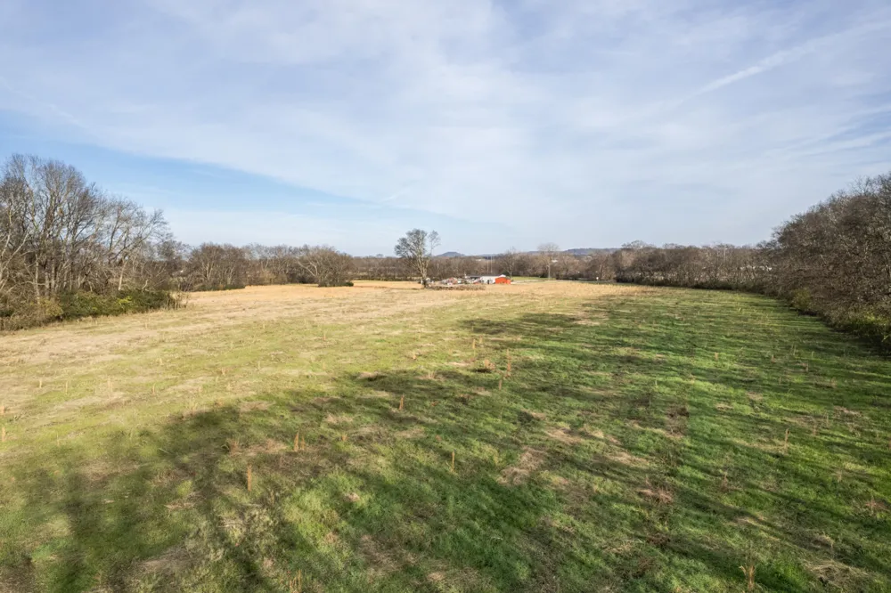 815 S Cross Bridges Rd Mount Pleasant, TN 38474