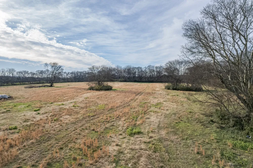 815 S Cross Bridges Rd Mount Pleasant, TN 38474