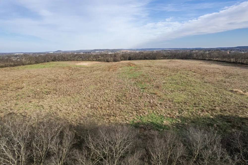 815 S Cross Bridges Rd Mount Pleasant, TN 38474