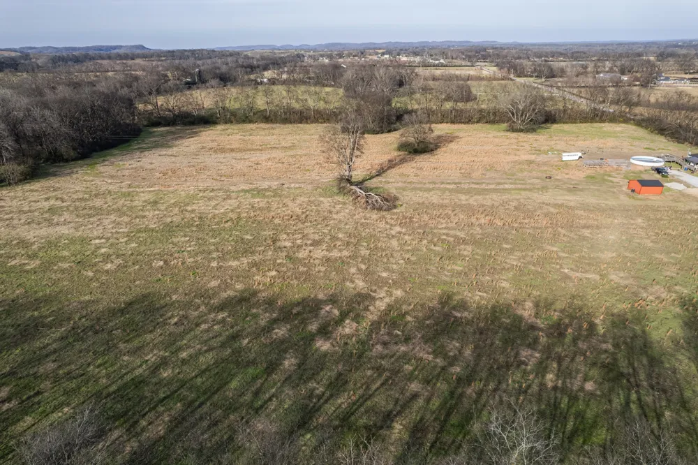 815 S Cross Bridges Rd Mount Pleasant, TN 38474