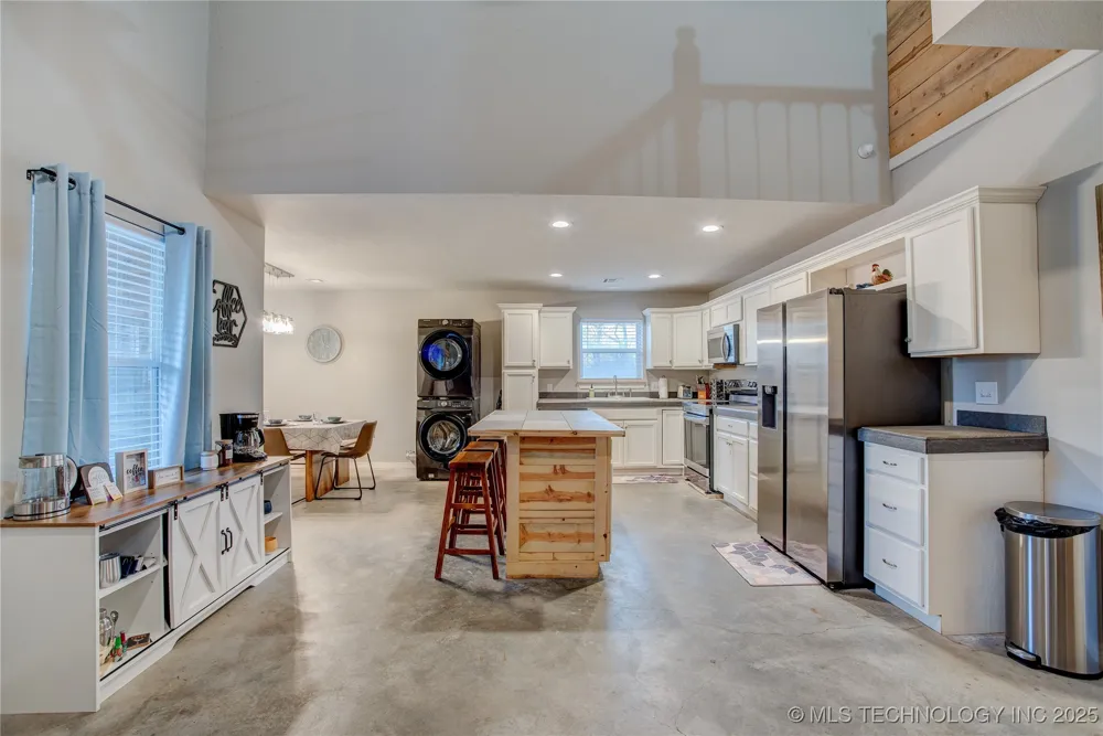 555 Williams Drive Eufaula, OK 74432