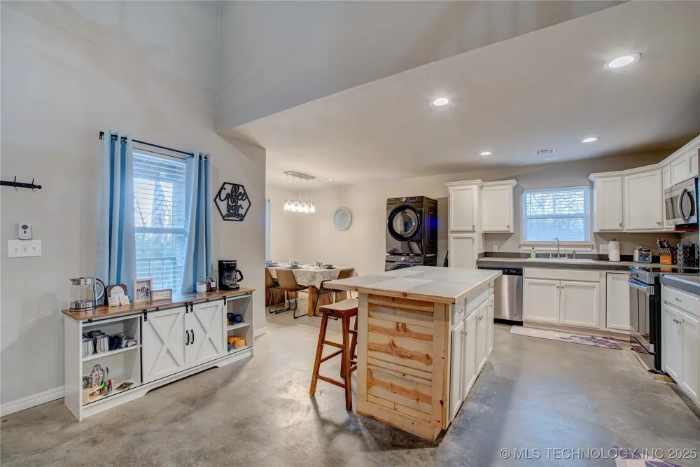 555 Williams Drive Eufaula, OK 74432
