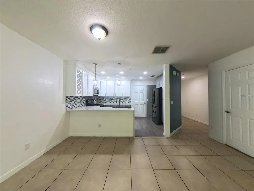 215 GLOWING PEACE LANE #86 Orlando, FL 32824