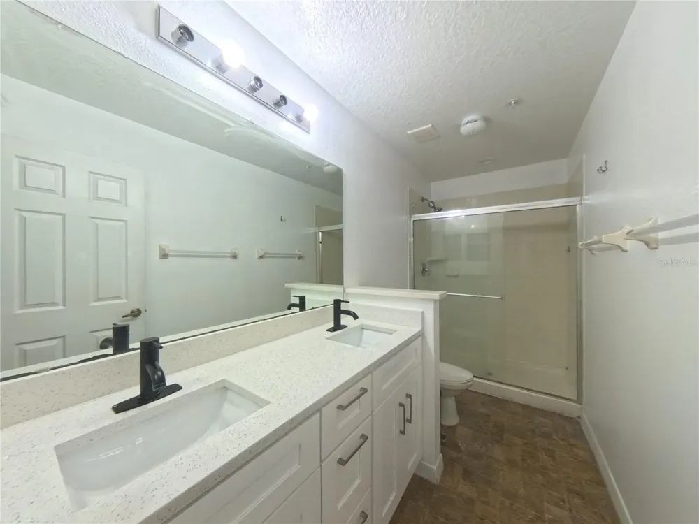 215 GLOWING PEACE LANE #86 Orlando, FL 32824