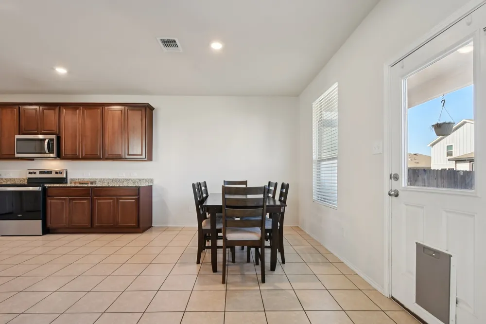 185 Katie Elder Drive Jarrell, TX 76588
