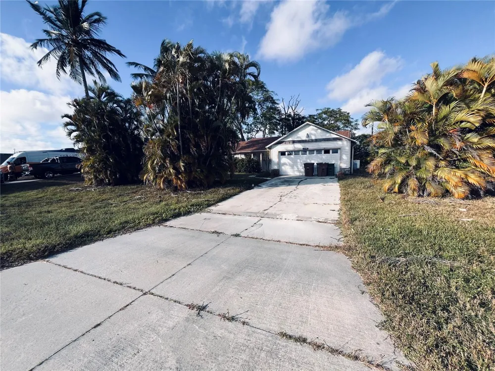 2247 SW 4TH STREET Cape Coral, FL 33991