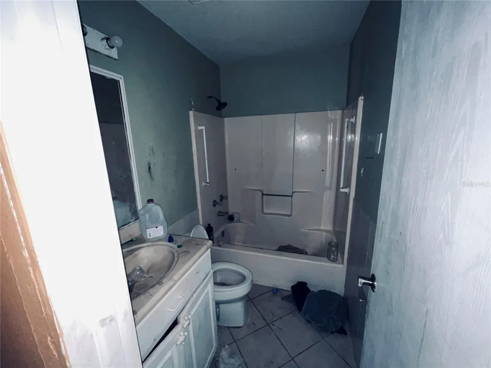 2247 SW 4TH STREET Cape Coral, FL 33991