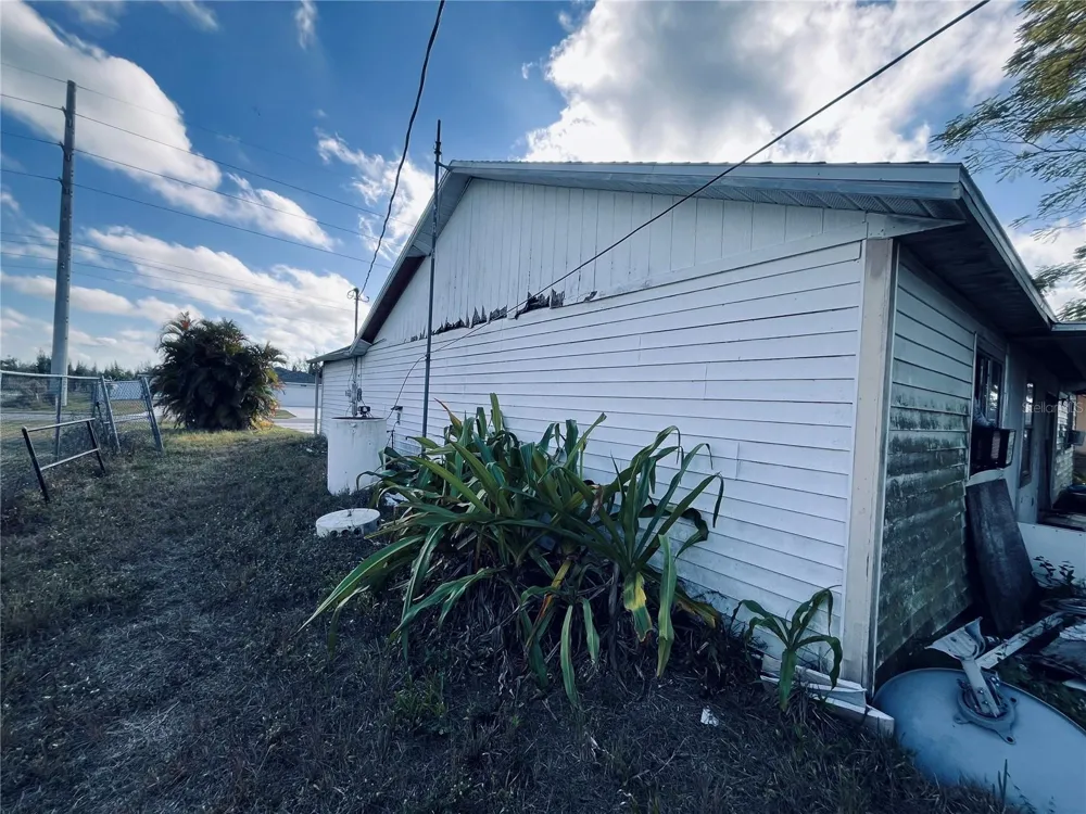 2247 SW 4TH STREET Cape Coral, FL 33991