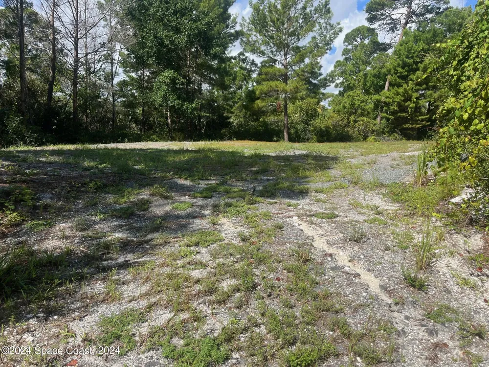 275 Paint Street Rockledge, FL 32955