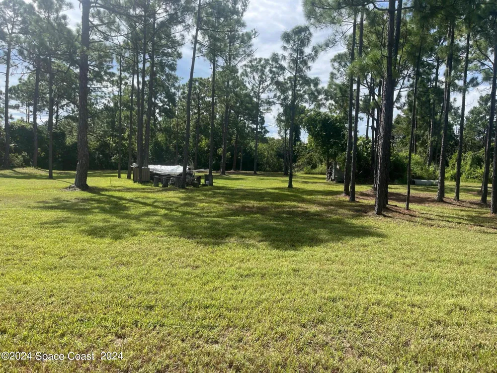 275 Paint Street Rockledge, FL 32955