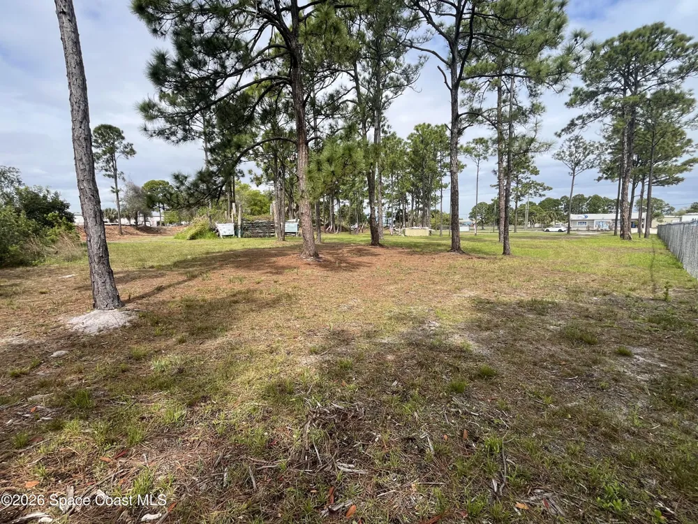 275 Paint Street Rockledge, FL 32955