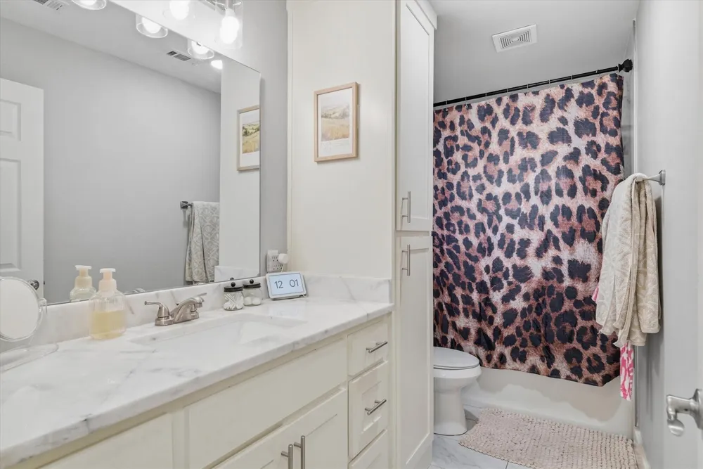 2422 Old Omen Road Tyler, TX 75701