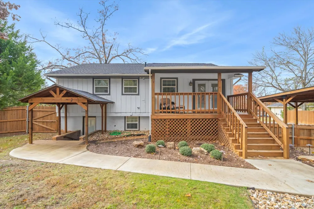 2422 Old Omen Road Tyler, TX 75701