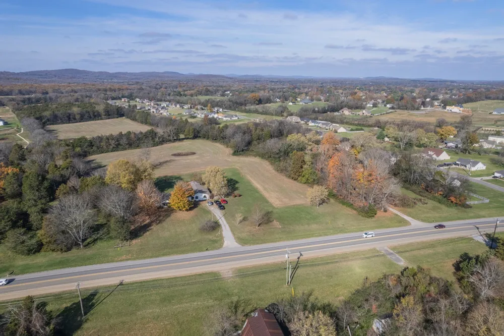 5876 New Salem Hwy Rockvale, TN 37153