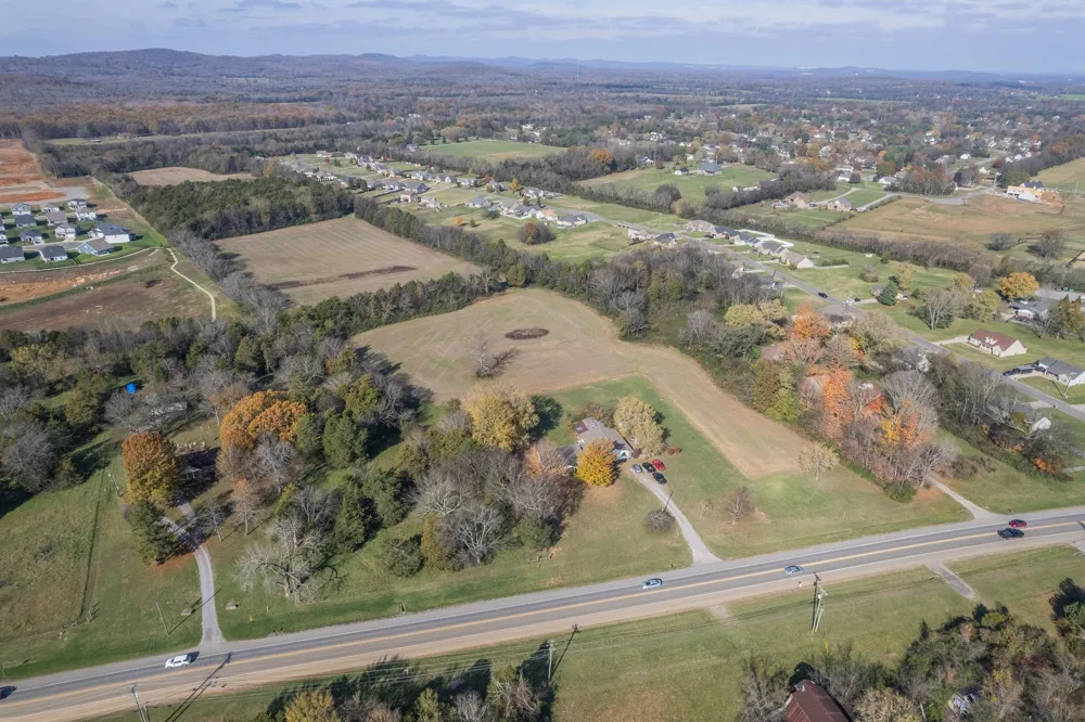 5876 New Salem Hwy Rockvale, TN 37153