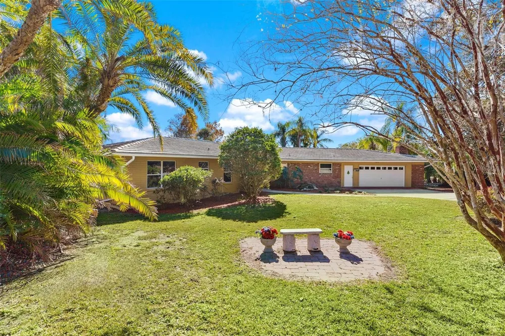 475 GUERRANT STREET Umatilla, FL 32784