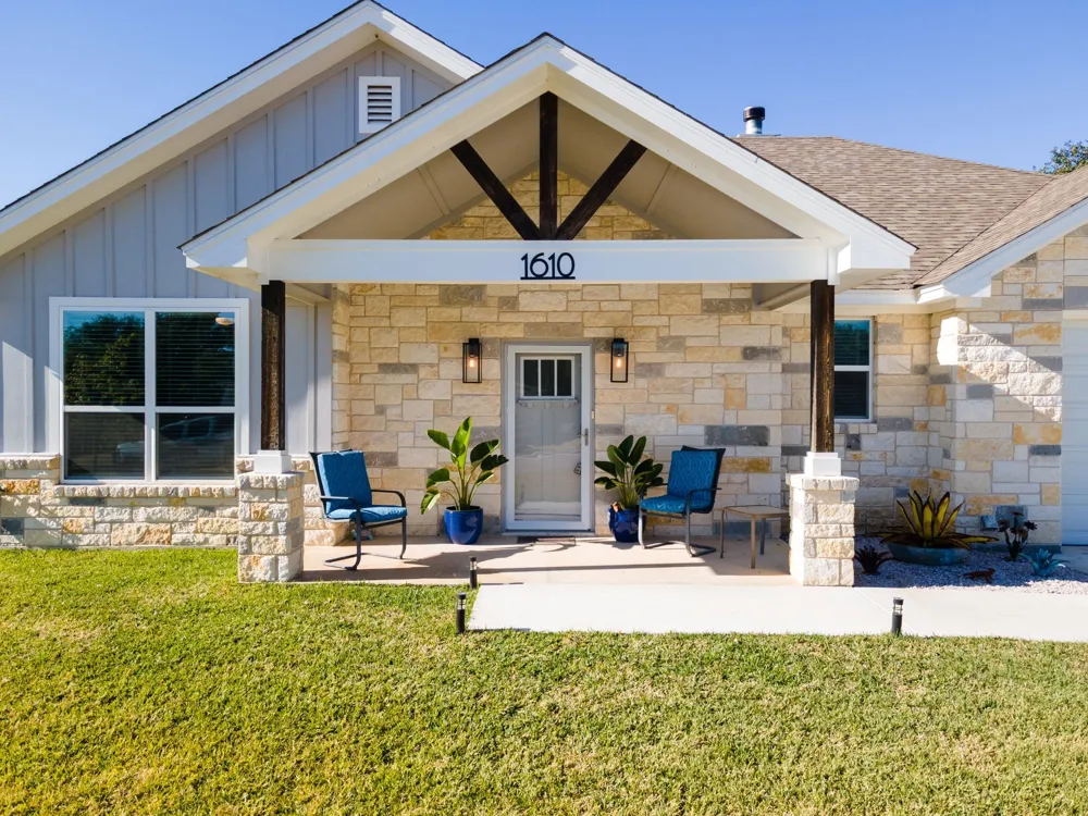 1610 Badger Lane Lampasas, TX 76550