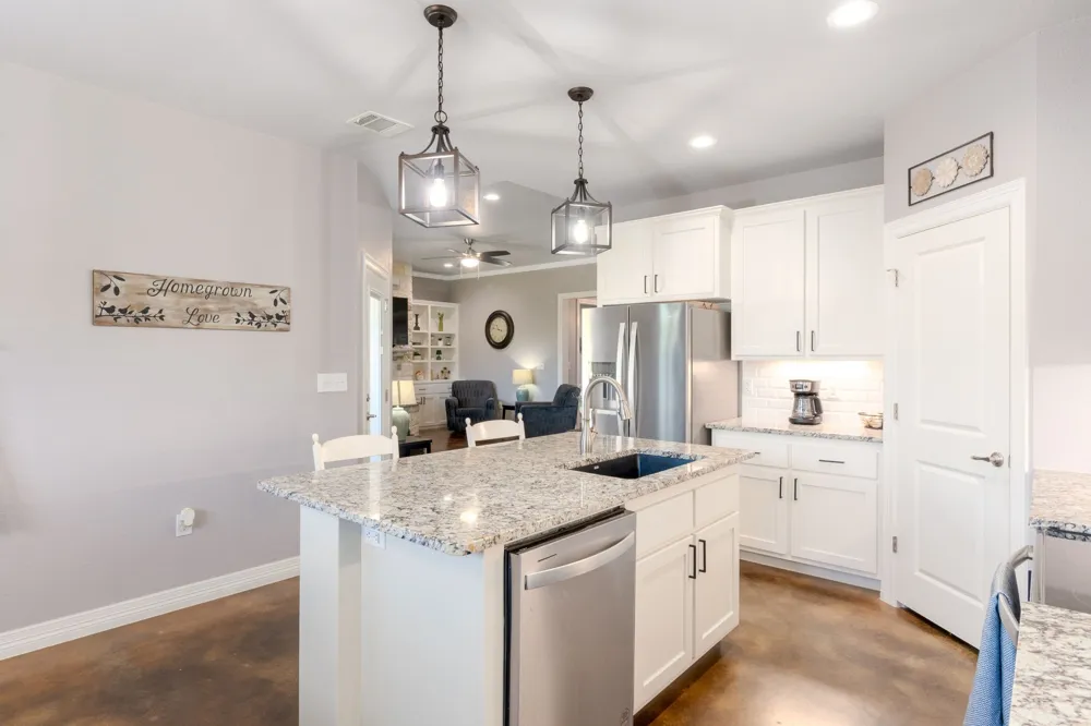 1610 Badger Lane Lampasas, TX 76550