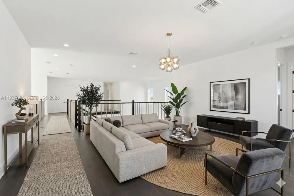 9720 Laurel Berry Drive Orlando, FL 32827