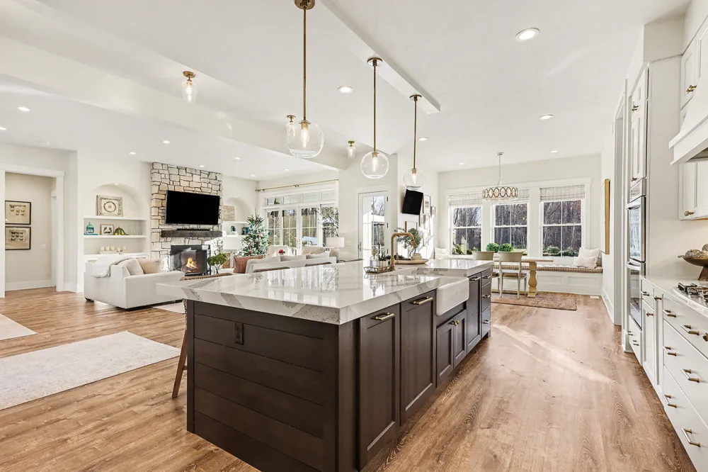 15102 Steve's Drive Grand Haven, MI 49417