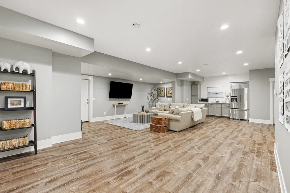 15102 Steve's Drive Grand Haven, MI 49417