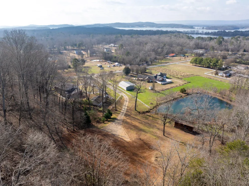 6041 Shirley Pond Road Harrison, TN 37341