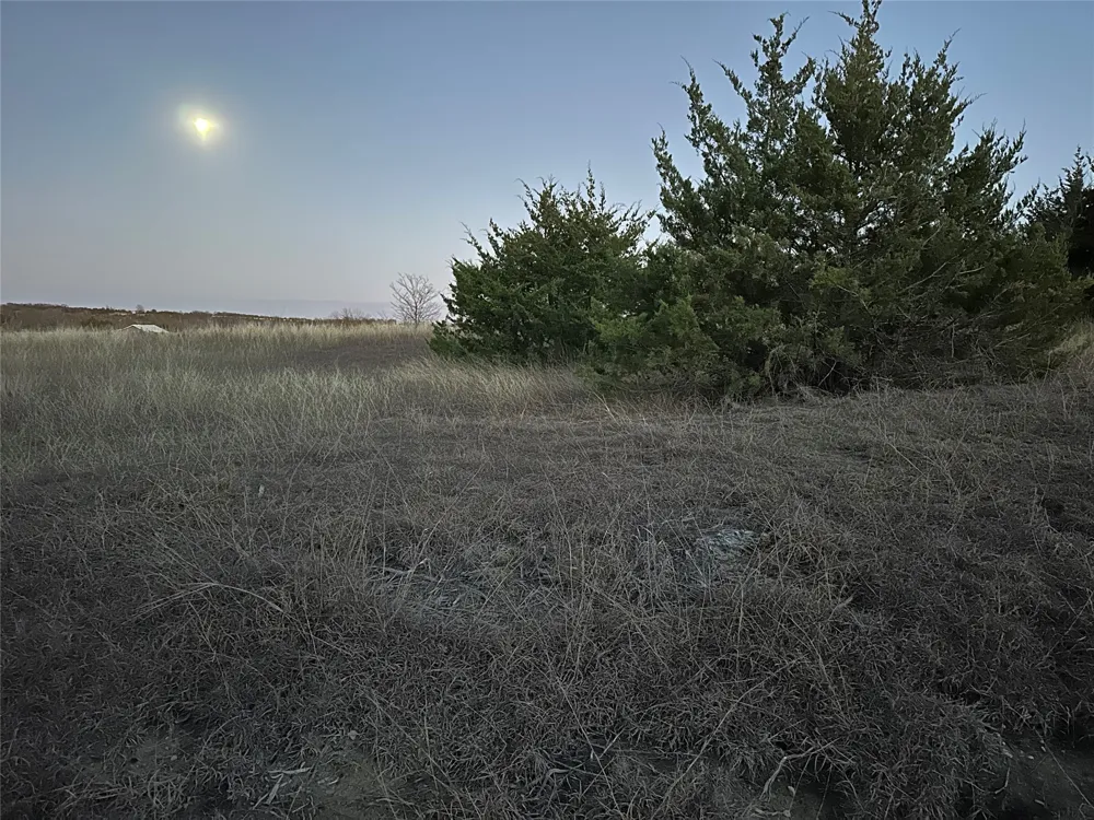 County Road 26050 Roxton, TX 75415