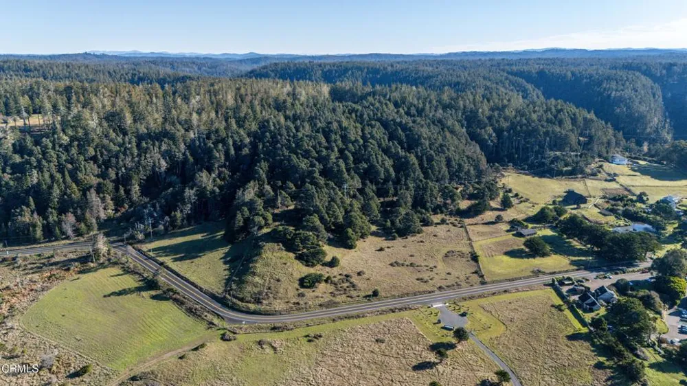 4150 California 1 Albion, CA 95410