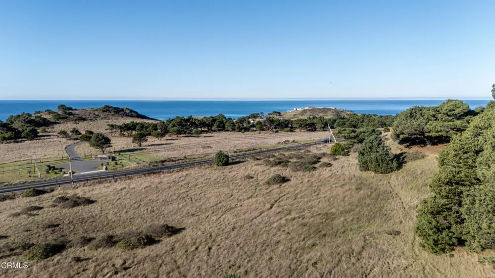 4150 California 1 Albion, CA 95410