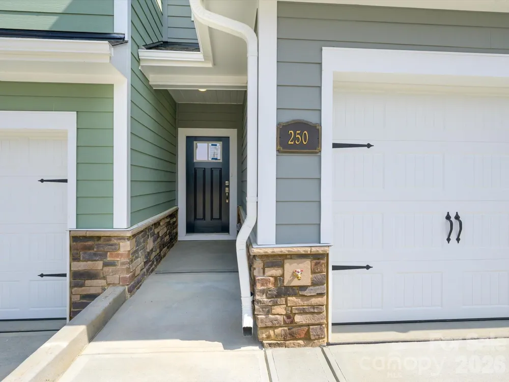 250 Alluvium Lane Waxhaw, NC 28173