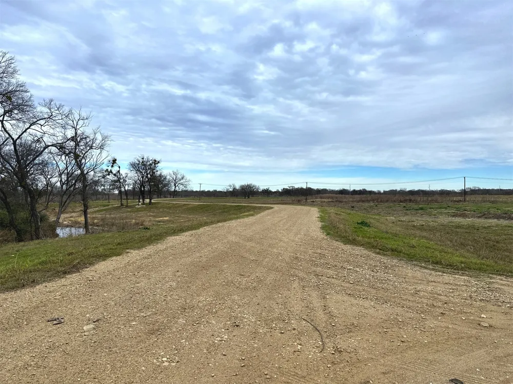 210 Hurst Road Burleson, TX 76028