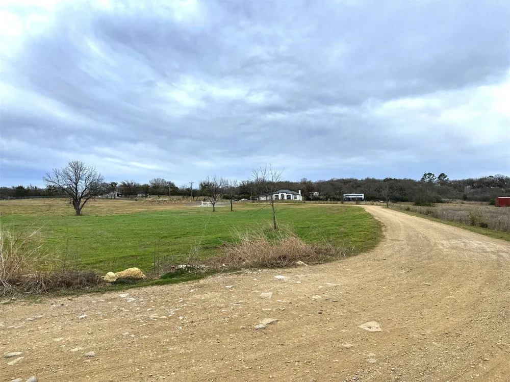 210 Hurst Road Burleson, TX 76028