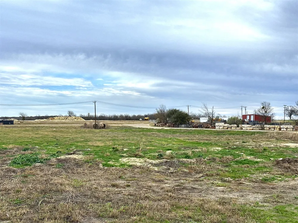 210 Hurst Road Burleson, TX 76028