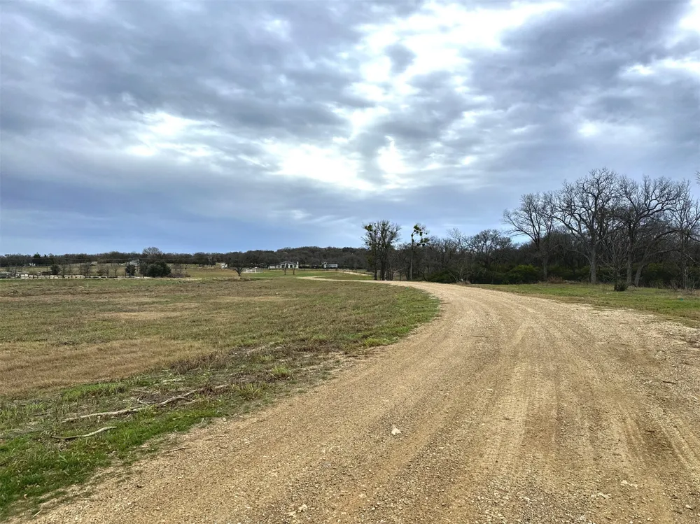 210 Hurst Road Burleson, TX 76028